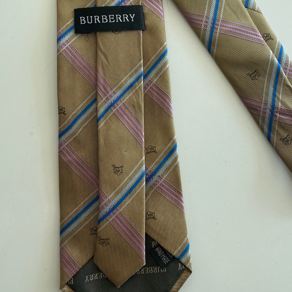 Burberry Necktie - Picture 6 of 10
